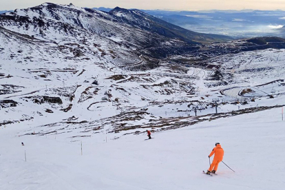 Alto Campoo cierra la temporada con tan slo 29 das de esqu y 34.000 usuarios 