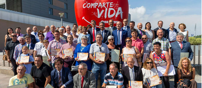 11 mujeres y 32 hombres de Cantabria reciben la distincin de Grandes Donantes 2017 