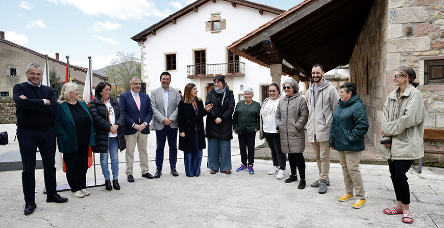 Barcenillas recibe el premio Pueblo de Cantabria 2023, dotado con 130.000 euros