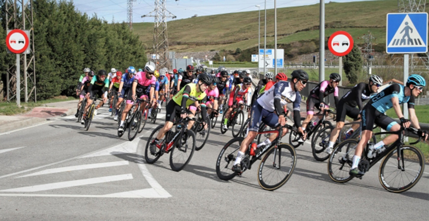 Las carreteras campurrianas acogern el 24 de marzo la 'III Ciclomaster Reinosa y comarca'