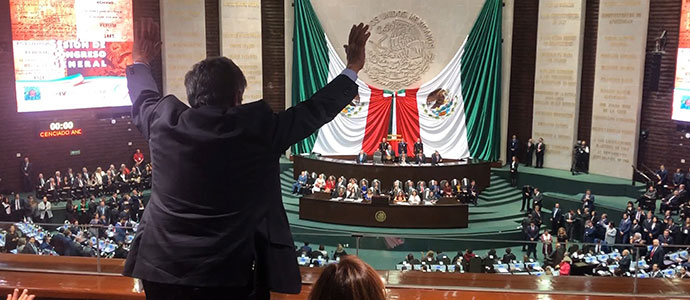 Revilla asiste a la toma de posesin de Andrs Manuel Lpez Obrador como presidente de Mxico