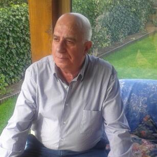 CARLOS LAZARO GONZALEZ