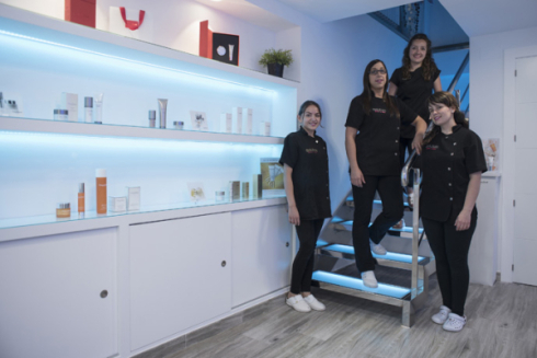 Belleza y Salud Roco Mendes ampla sus instalaciones con un nuevo local comercial