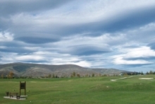 Meteorologa sobre el campo de golf de Nestares