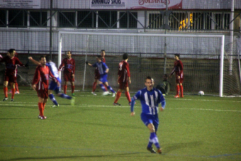El CD Naval rompe su mala racha