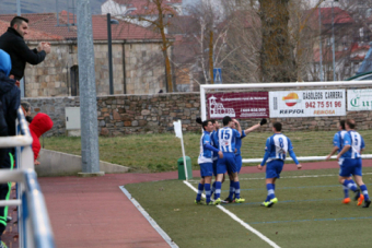 CD Naval 2-0 CD Colindres