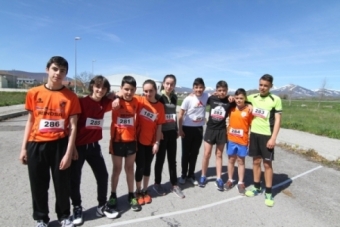 Atletismo base para homenajear a Tito Carrera