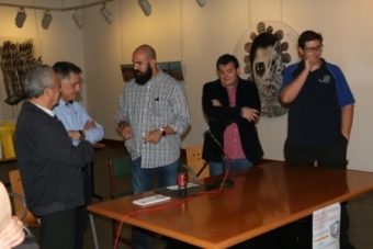 Presentacin sello, sobre y matasellos conmemorativos del Desfile de Carrozas Artsticas
