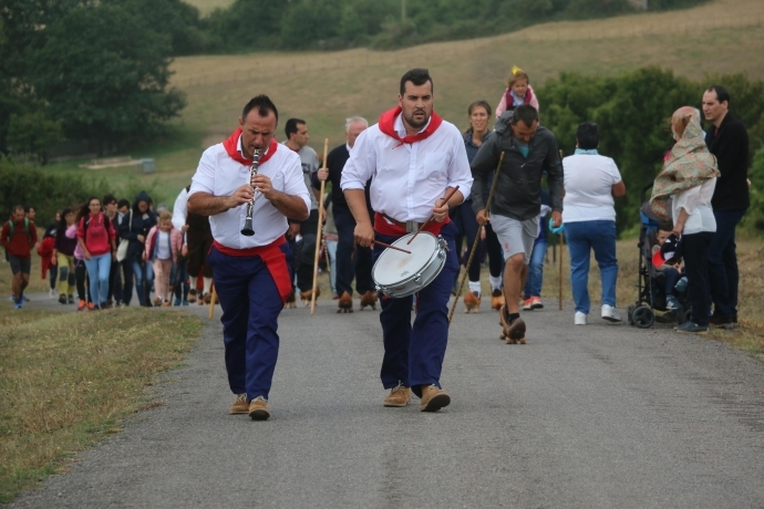 Campoo de Yuso honra a la Virgen de Las