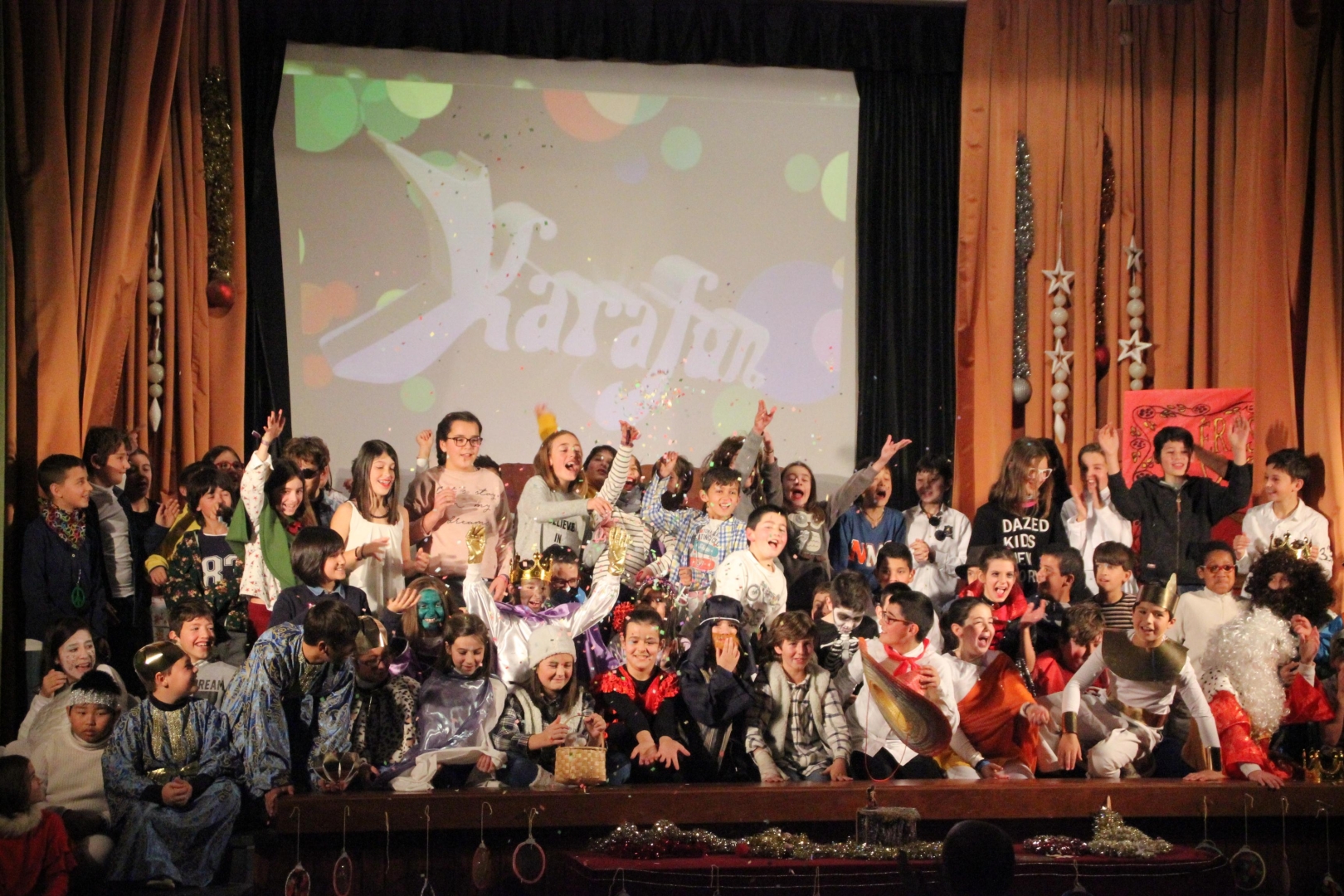 Imagen 1 | Gala de Navidad San Jos� (5� y 6� de Primaria) 2017