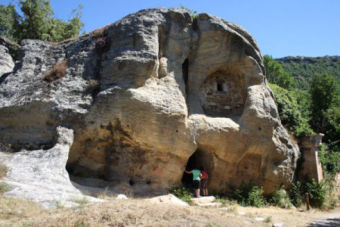 La iglesia rupestre de Arroyuelos