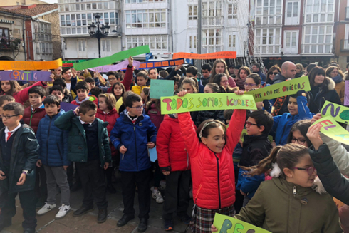 Concentracin en contra de la violencia de gnero