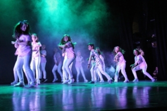 Gala solidaria del Club de Danza Tapiz