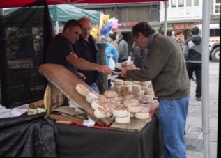 VIII Feria de Comercio y Artesana