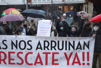 Cacerolada de los hosteleros al Equipo de gobierno de Reinosa