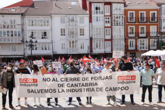 La plantilla de Forjas de Cantabria se concentra en defensa de los 24 puestos de trabajo