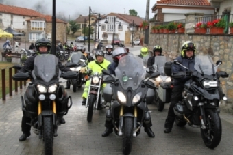 VIII Quedada Motera de Requejo