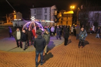 Bolmir ilumina la Navidad