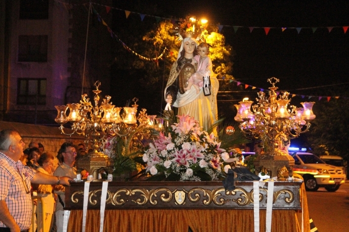 Procesin del Rosario de la Luz en Reinosa (2025)