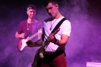 Vaquero pone el ritmo en el Teatro Principal