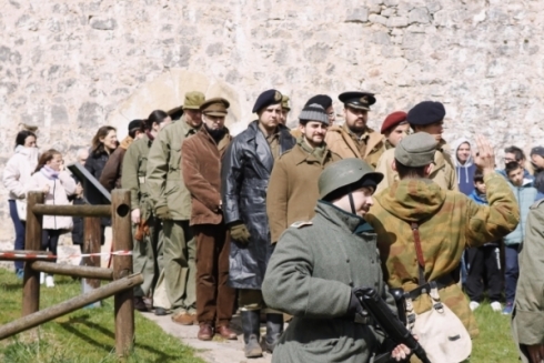 El Castillo de Arg�eso acoge la recreaci�n de la fuga de Colditz