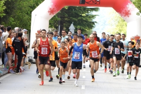La carrera popular  y el manifiesto del 1� de Mayo en Reinosa