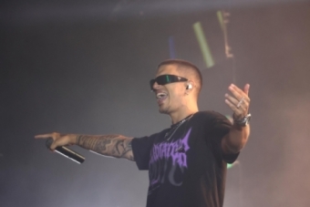 Concierto de XRIZ, Grand Prix, motos y caballos