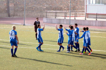 El Naval golea al Limpias