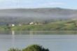 Embalse del Ebro. Agua y verde por doquier.