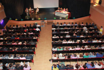El IES Montesclaros homenajea a 75 alumnos y a una profesora