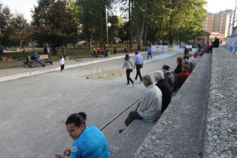 Concurso femenino de bolos de San Mateo