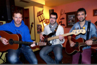 De Paseo presenta 'Cercanas' en el Espoln
