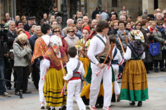Visita del pueblo de Camargo a Reinosa