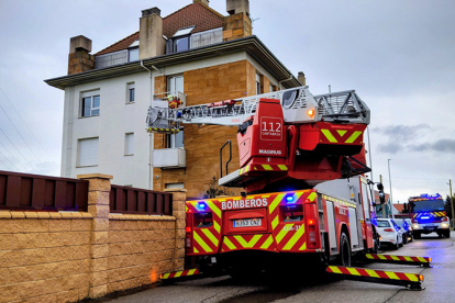  Las fuertes rachas de viento provocan varias incidencias en Reinosa