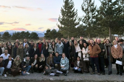 La Agrupacin Deportiva Campurriana de Natacin celebra su 30 aniversario