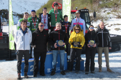 Aiara Garaialde y Rodrigo Azabal, campeones de Espa�a de Triatl�n de Invierno en Reinosa