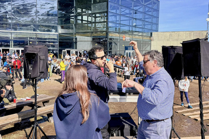 Alto Campoo despide la temporada de su 60 aniversario con una raquetada nocturna y la fiesta LOS40 Session