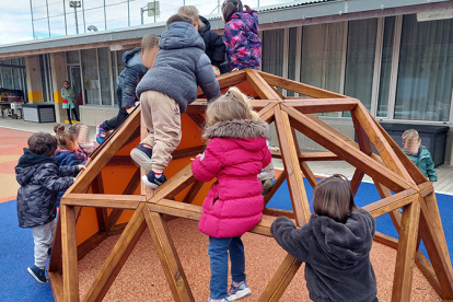 Balbont�n critica la decisi�n del alcalde Reinosa de suprimir la ludoteca infantil del CEIP Alto Ebro durante la Semana Santa