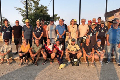 Berto y Benito conquistan el torneo de petanca de Nestares