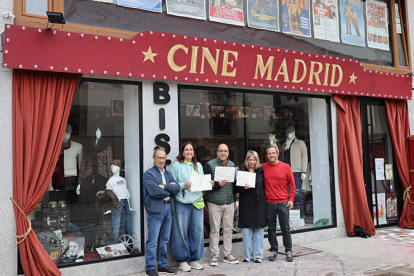 BISTT gana el concurso de escaparates 'Reinosa a trav�s del tiempo'
