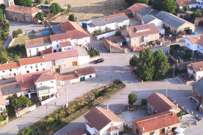 Camiones cisterna abastecen de agua este verano a localidades de Campoo de Suso y Las Rozas