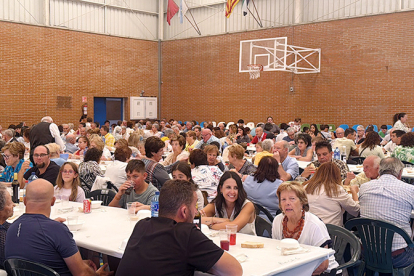 Campoo de Enmedio celebra su d�a grande