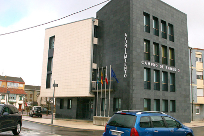 Campoo de Enmedio impulsa nuevos servicios municipales y solicita ayudas para instalar desfibriladores