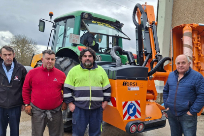 Campoo de Yuso adquiere una desbrozadora de brazo hidr�ulico con cargo a los Fondos Leader