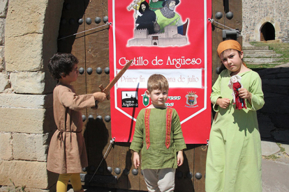 El Castillo de Arg�eso programa m�s de una decena de actividades en apenas tres semanas