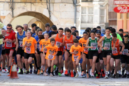 CCOO promueve un ao ms la tradicional carrera popular del Primero de Mayo en Reinosa 