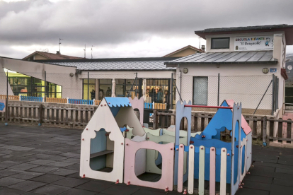 El Centro de ocio infantil El Bosquecillo abre sus puertas en Nestares
