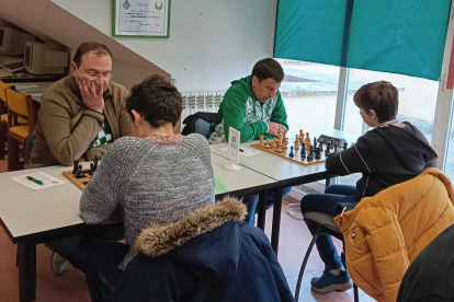 Doble victoria para el Club de Ajedrez Campoo