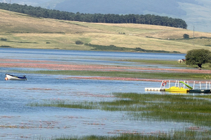 El Embalse del Ebro afronta el verano al 85% de su capacidad
