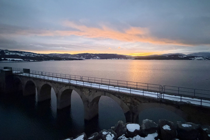 El Embalse del Ebro supera el 64% de su capacidad